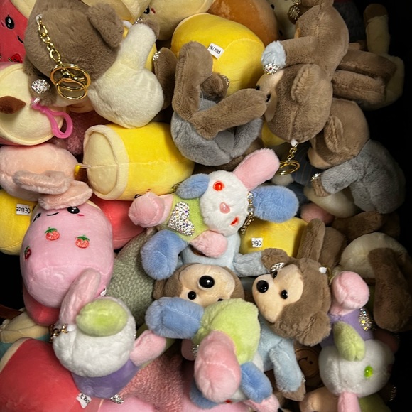 🎉🚗🛣️ USB CHARGER/KEYCHAINS/TOTE BAG🛣️🚗🎉 - Picture 6 of 7